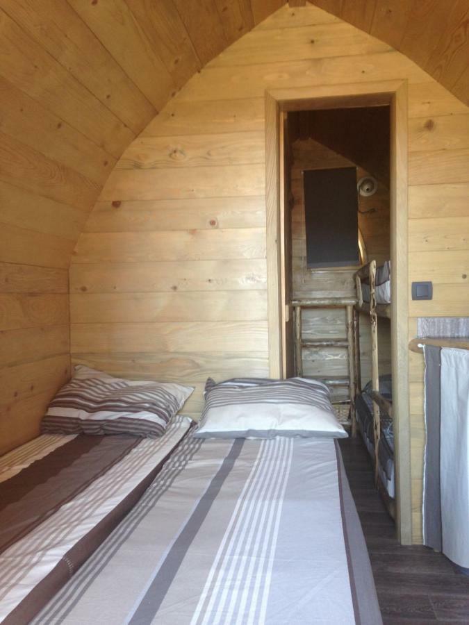 La Colline Aux Cabanes Espaly-Saint-Marcel Екстер'єр фото